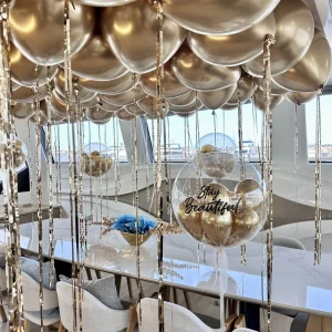 100 BALLOONS (SPECIAL RIBBON) + 5 CUSTOMIZED BALLOONS