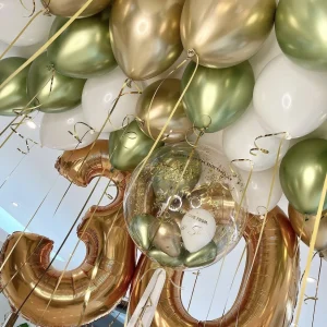 15 Helium Balloons + 2 Numbers + Customized Balloon